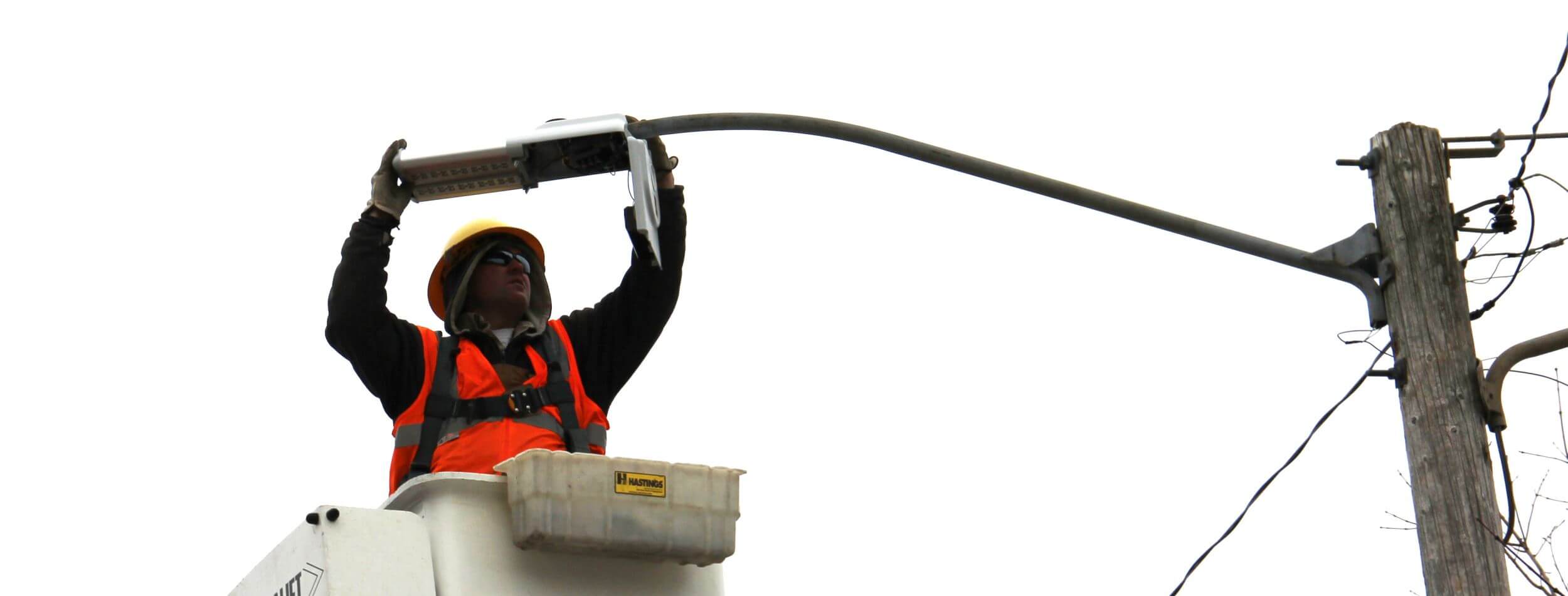 Call 319-559-2000 to report a street light out.